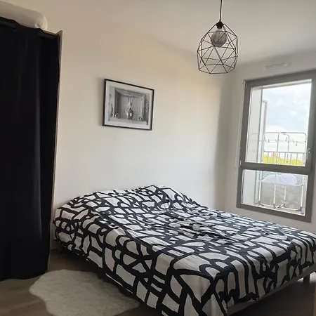 דירה Votre Cocon A 10 Minutes De Paris אוברווילייה